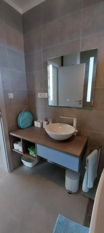 Holiday Home Velebit Nin