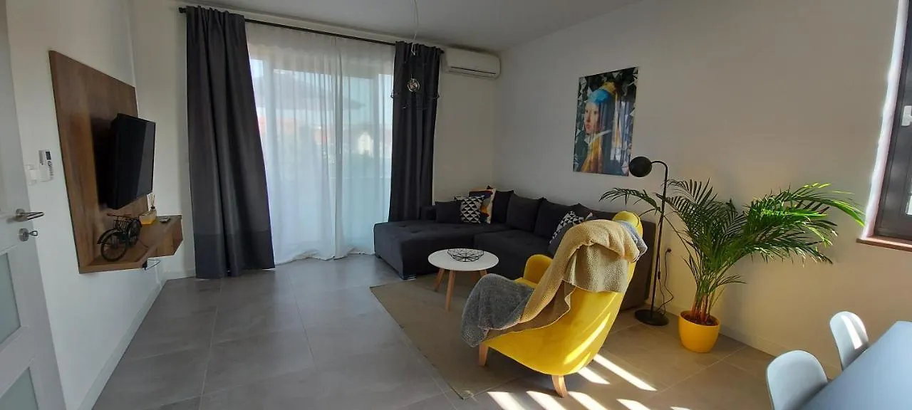 Holiday Home Velebit Nin 0*,